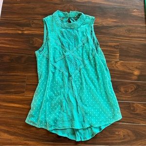Women’s Blouse